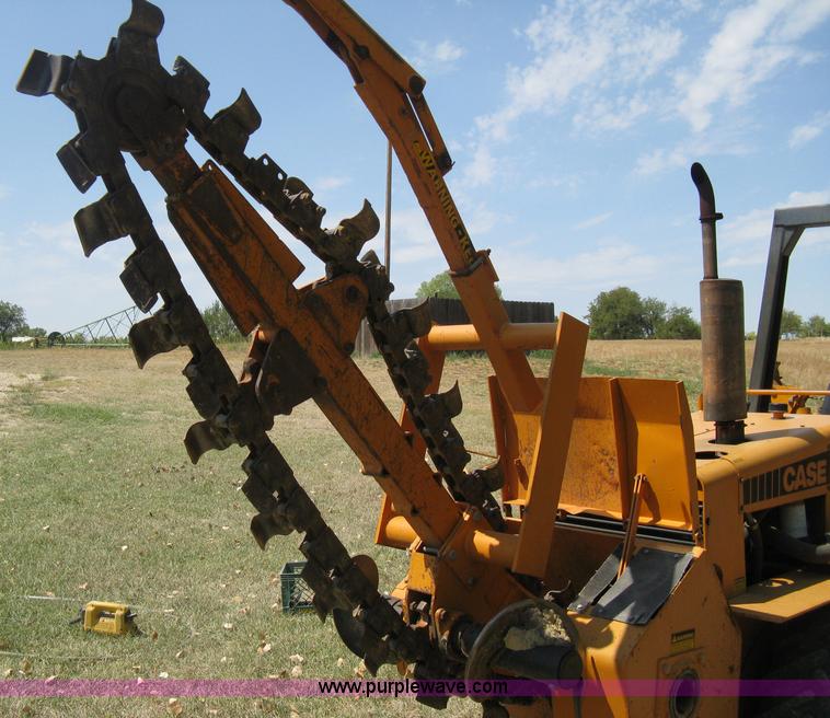 image for item B8054 1980 Case DH4 trencher