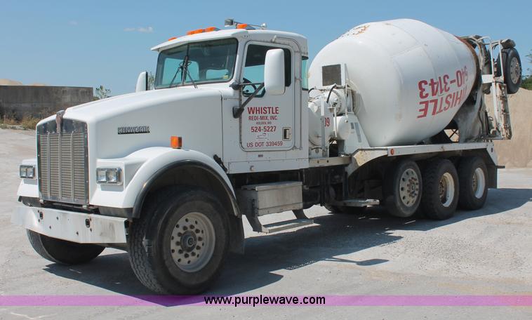 image for item C2755 2000 Kenworth W900B cement mixer truck