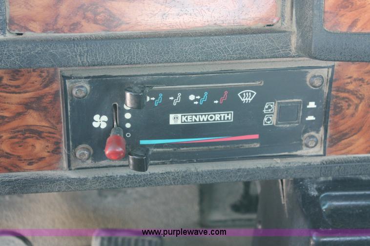 image for item C2755 2000 Kenworth W900B cement mixer truck