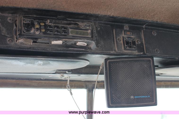 image for item C2755 2000 Kenworth W900B cement mixer truck