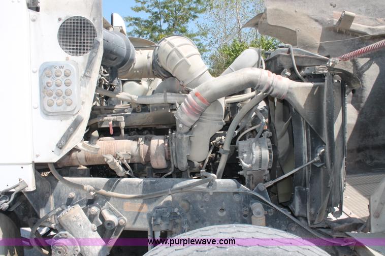 image for item C2755 2000 Kenworth W900B cement mixer truck