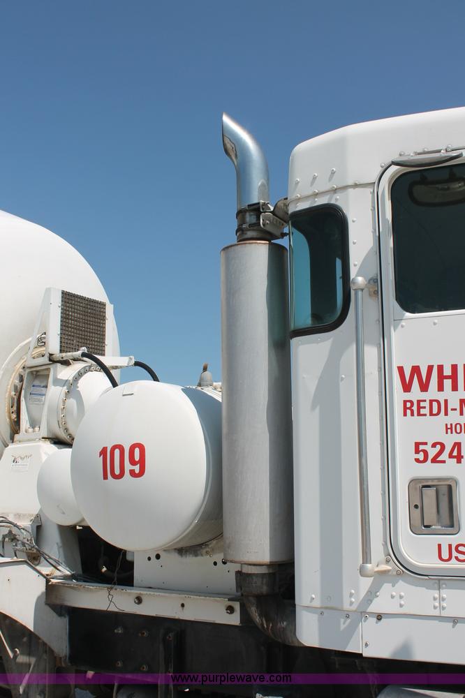 image for item C2755 2000 Kenworth W900B cement mixer truck