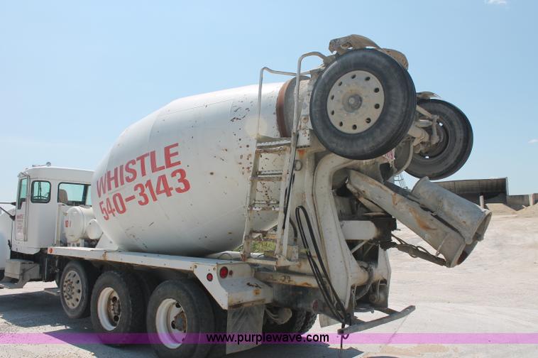 image for item C2755 2000 Kenworth W900B cement mixer truck
