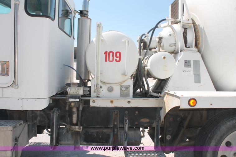 image for item C2755 2000 Kenworth W900B cement mixer truck
