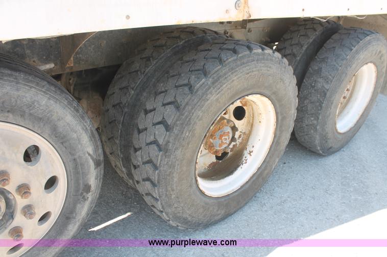 image for item C2755 2000 Kenworth W900B cement mixer truck