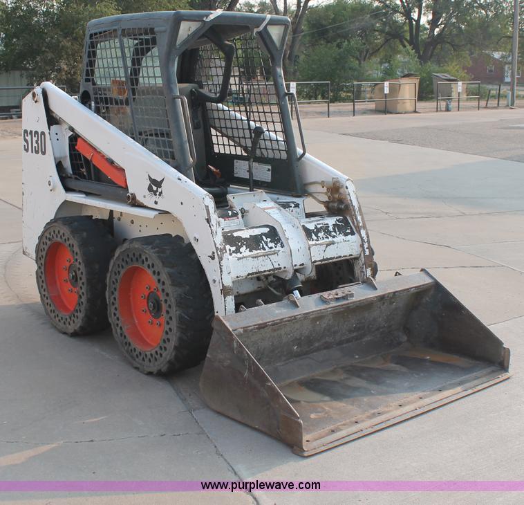 image for item C2772 2007 Bobcat S130 skid steer