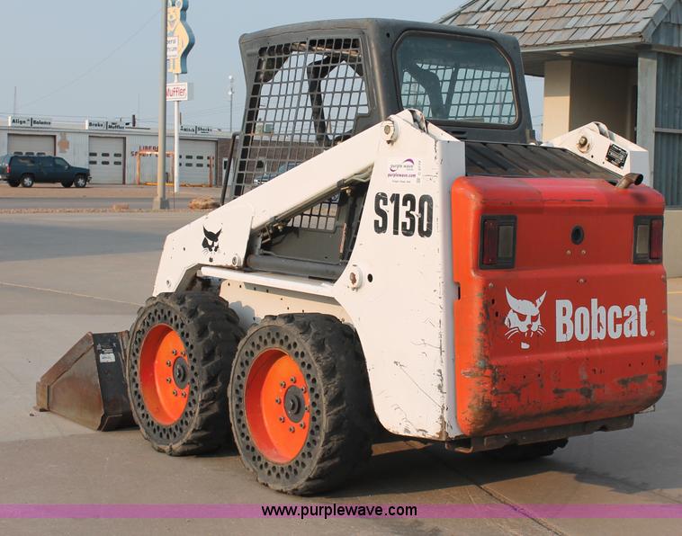 image for item C2772 2007 Bobcat S130 skid steer