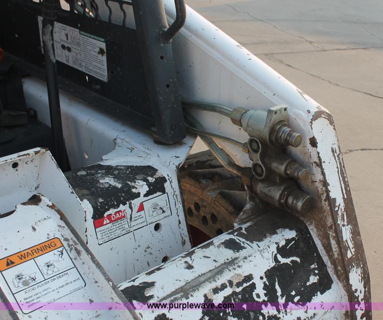 image for item C2772 2007 Bobcat S130 skid steer
