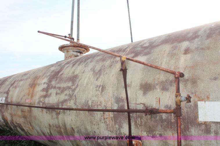 image for item C2778 10,000 gallon industrial propane tank
