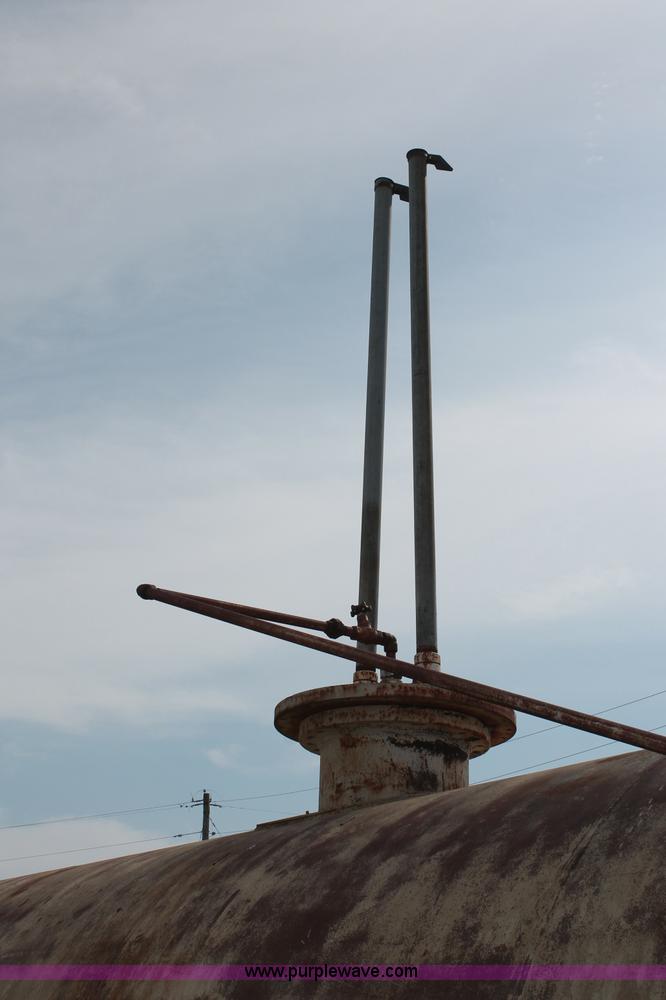 image for item C2778 10,000 gallon industrial propane tank