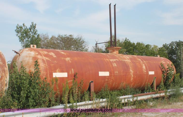 image for item C2779 11,062 gallon industrial propane tank