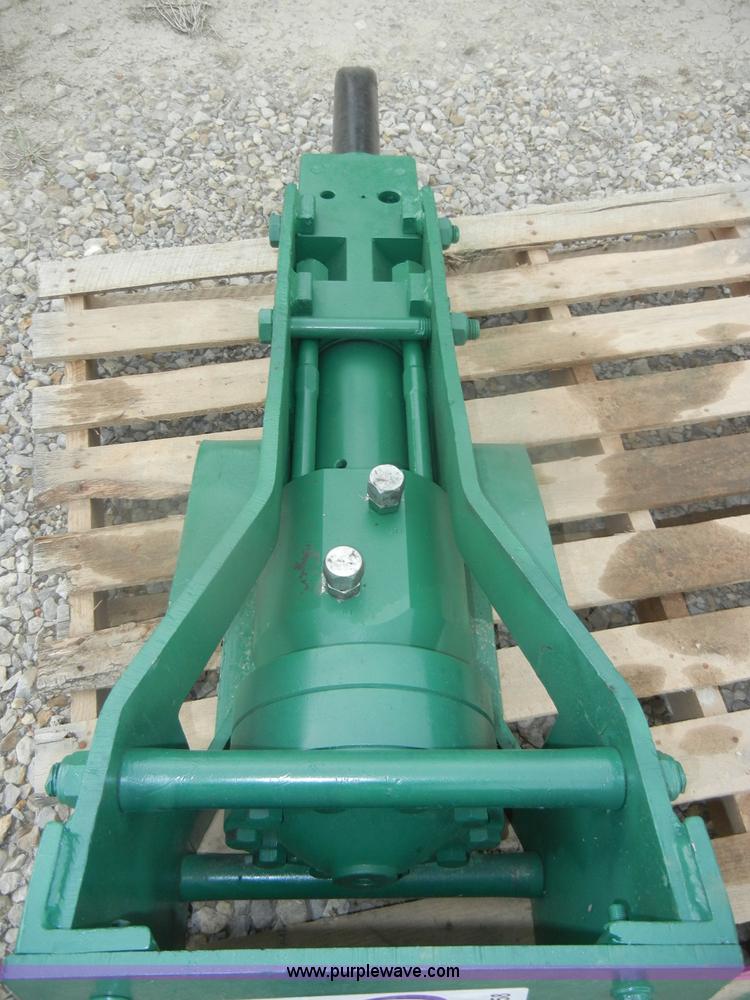 image for item D4458 2001 Rockram 685 jackhammer