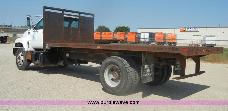image for item D4601 1997 Chevrolet C6500 flatbed truck