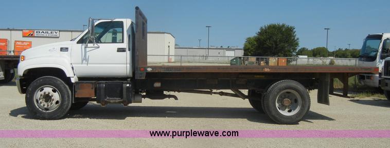 image for item D4601 1997 Chevrolet C6500 flatbed truck