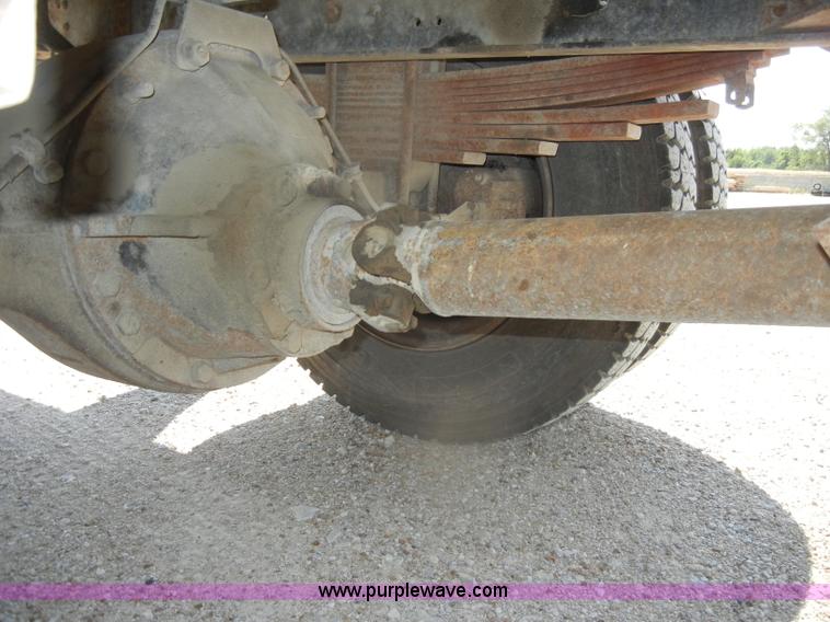 image for item D4601 1997 Chevrolet C6500 flatbed truck