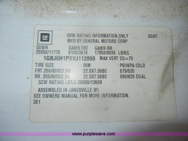 image for item D4601 1997 Chevrolet C6500 flatbed truck