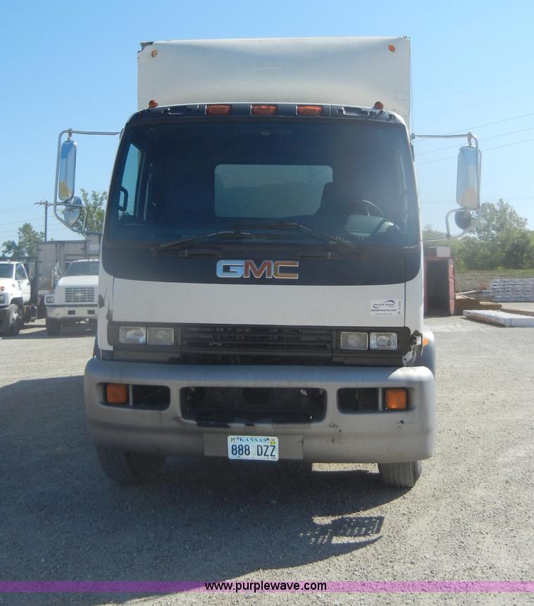 image for item D4602 1997 GMC T6500 box truck