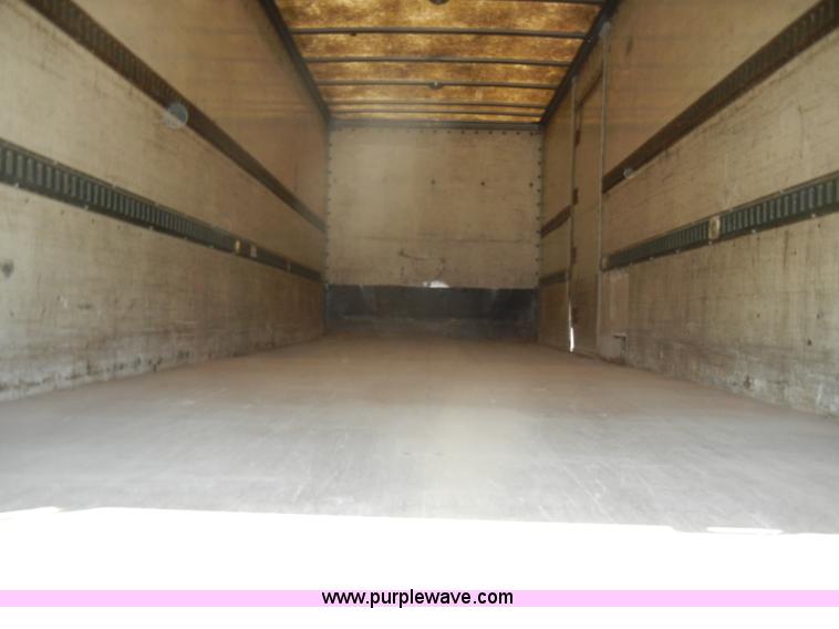 image for item D4602 1997 GMC T6500 box truck