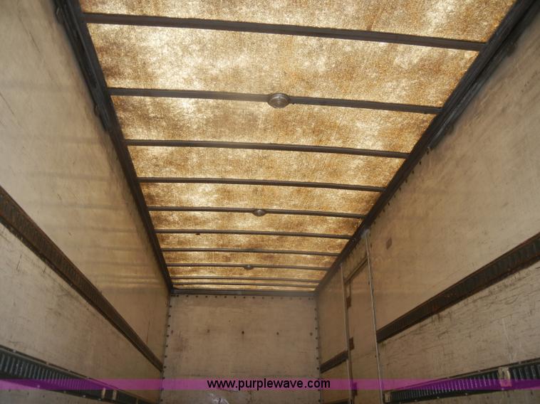 image for item D4602 1997 GMC T6500 box truck