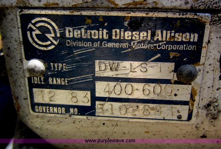 image for item D5548 1984 Kenworth W900 dump truck