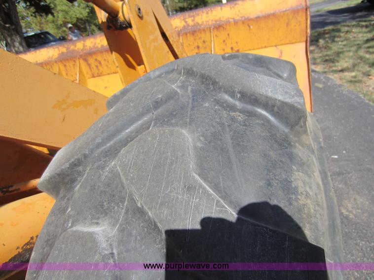 image for item D5611 Case W14 wheel loader
