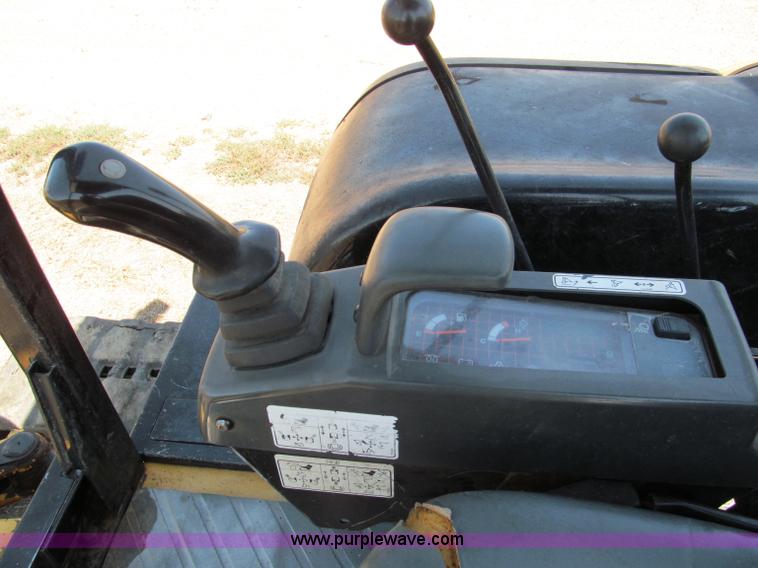 image for item E2017 2002 Caterpillar 304.5 mini excavator