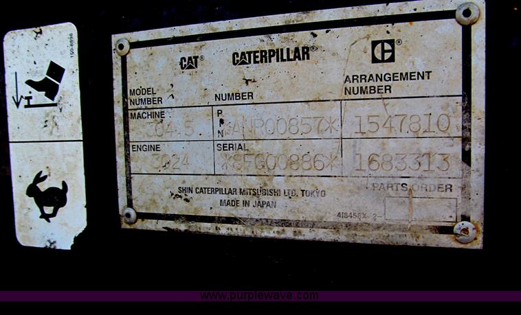 image for item E2017 2002 Caterpillar 304.5 mini excavator