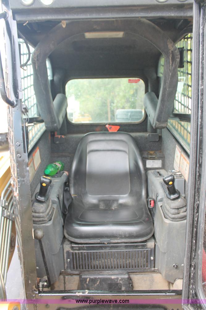 image for item E2035 2007 ASV PT100 track skid steer