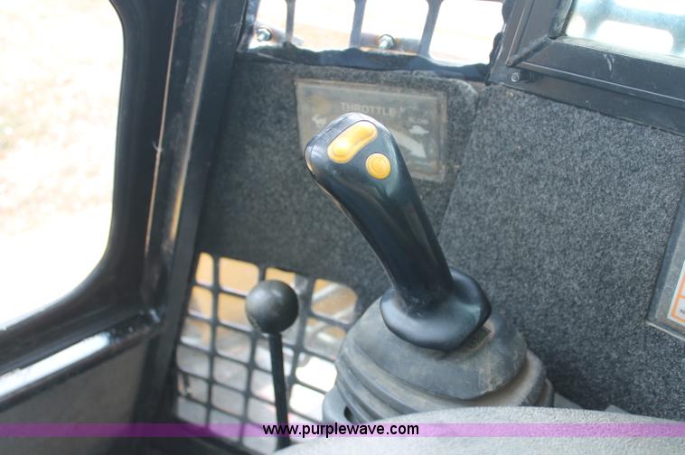 image for item E2035 2007 ASV PT100 track skid steer