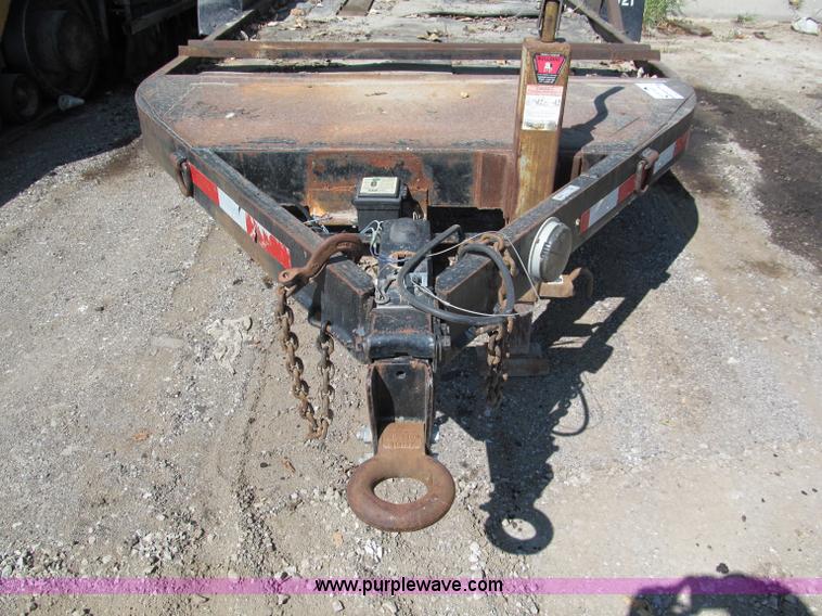 image for item E2039 1994 shop built 16' equipment trailer