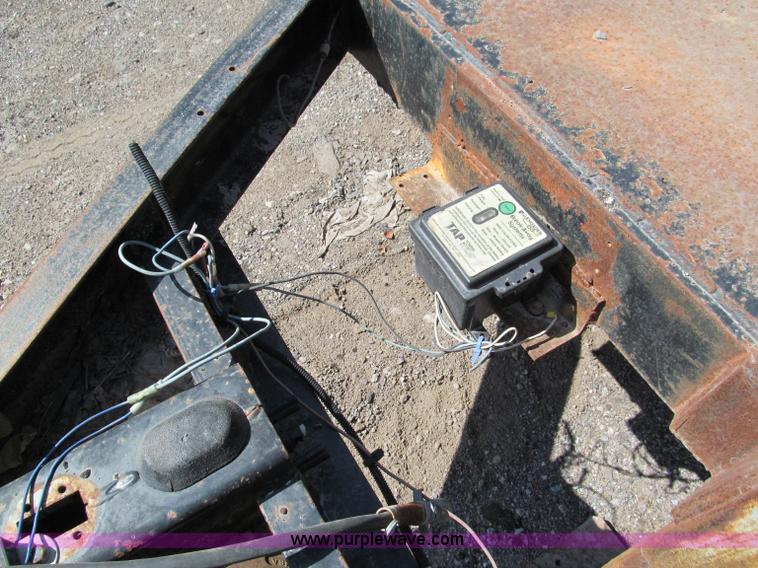 image for item E2039 1994 shop built 16' equipment trailer