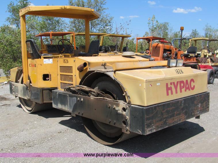 image for item E2042 Hypac C766B articulating vibratory roller