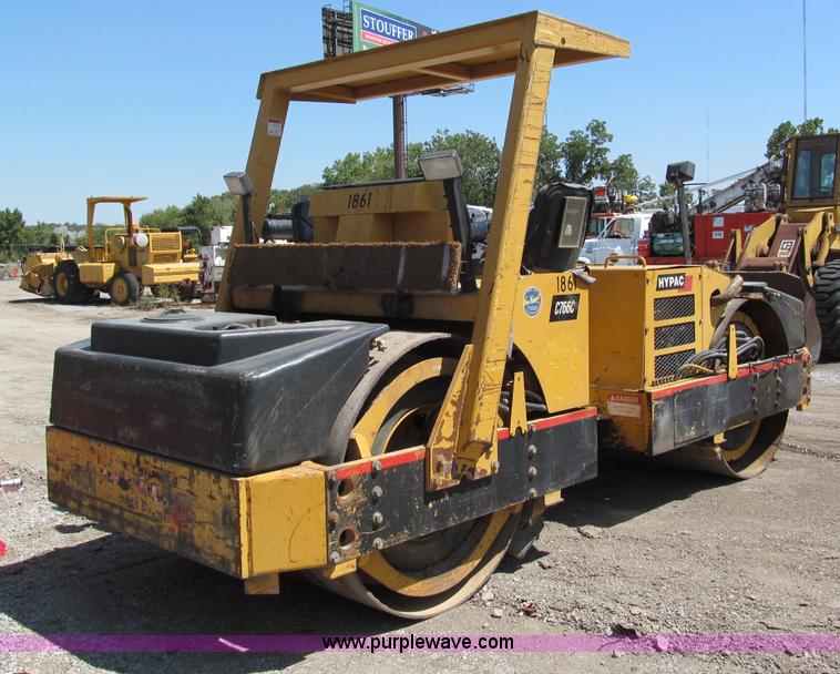 image for item E2046 Hypac C766C articulating vibratory roller