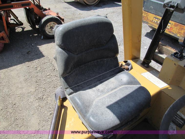 image for item E2046 Hypac C766C articulating vibratory roller