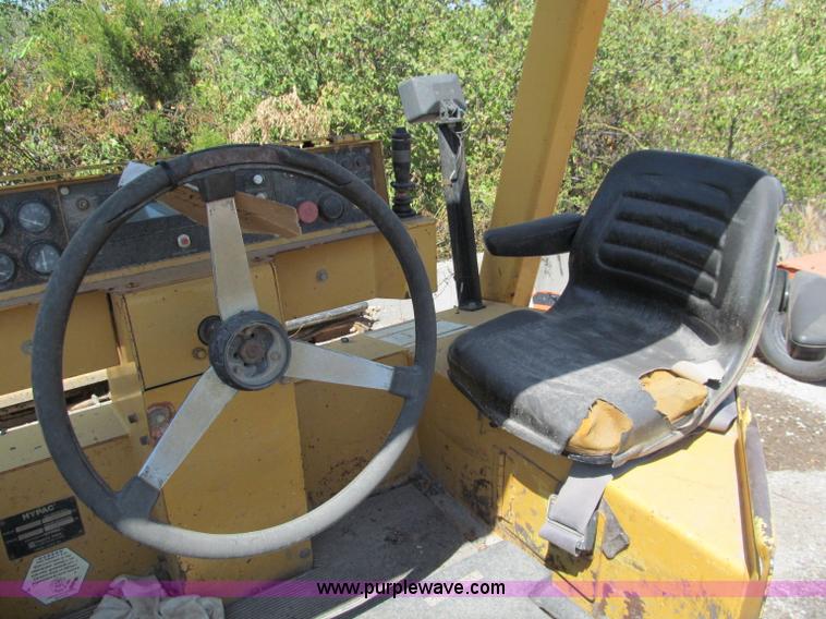 image for item E2047 Hypac C766C articulating vibratory roller