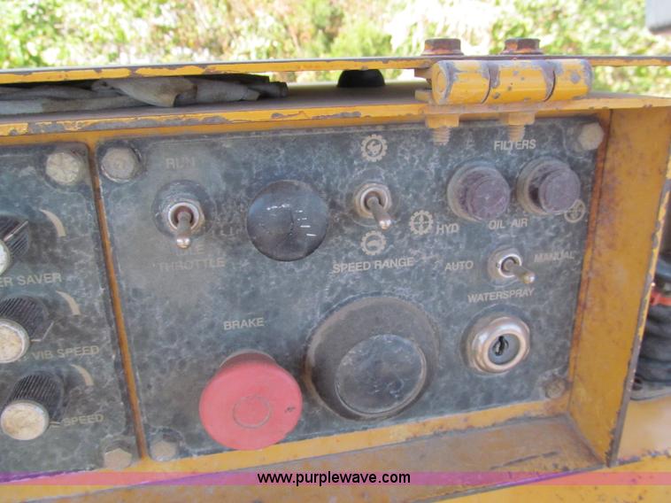 image for item E2047 Hypac C766C articulating vibratory roller