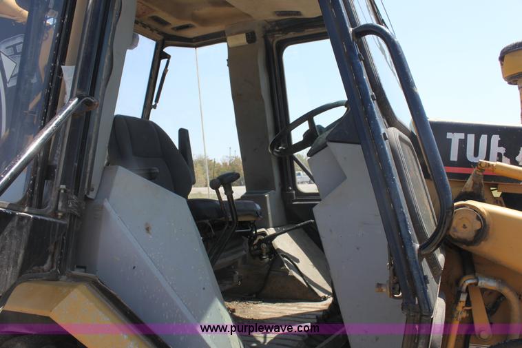 image for item G4613 1994 Caterpillar 426B backhoe