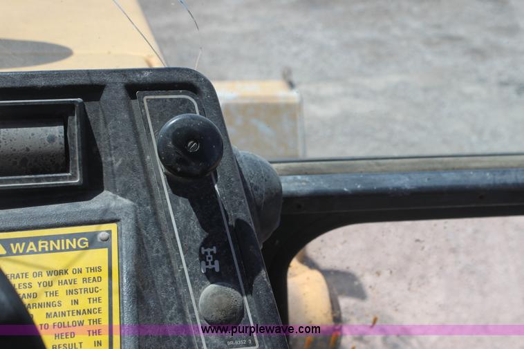 image for item G4613 1994 Caterpillar 426B backhoe