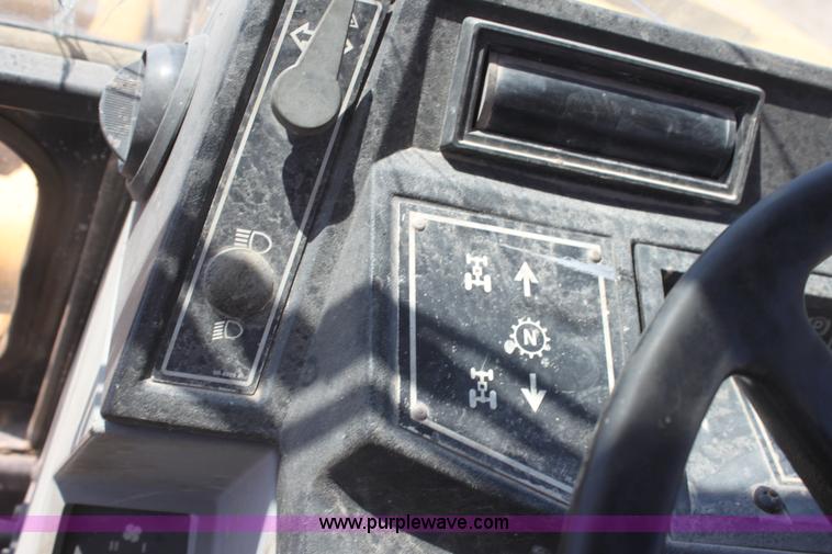 image for item G4613 1994 Caterpillar 426B backhoe