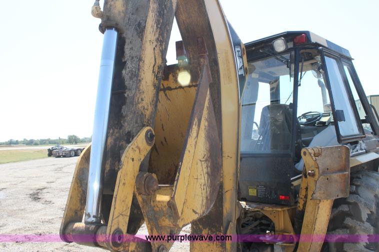 image for item G4613 1994 Caterpillar 426B backhoe