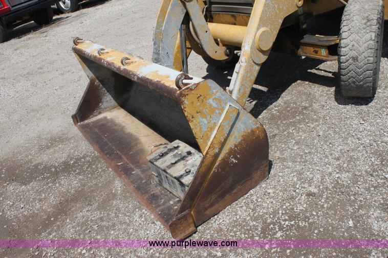 image for item G4613 1994 Caterpillar 426B backhoe