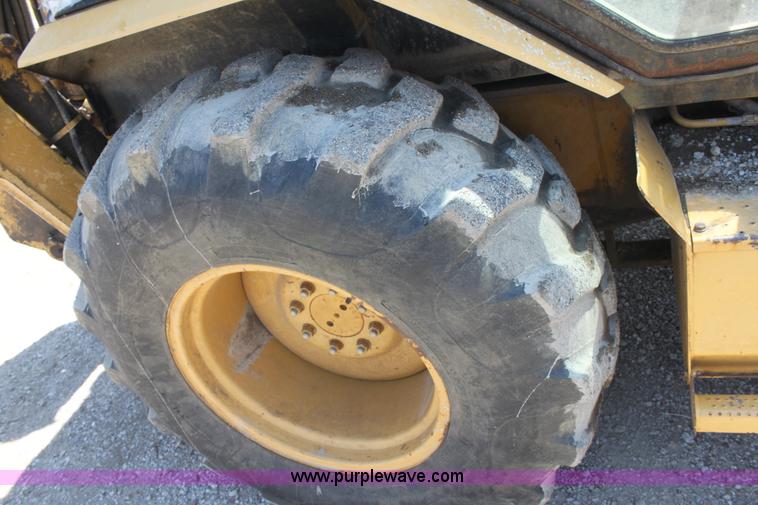 image for item G4613 1994 Caterpillar 426B backhoe