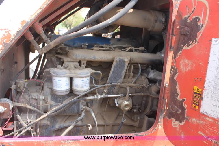 image for item G4674 SkyTrak 7038 telehandler