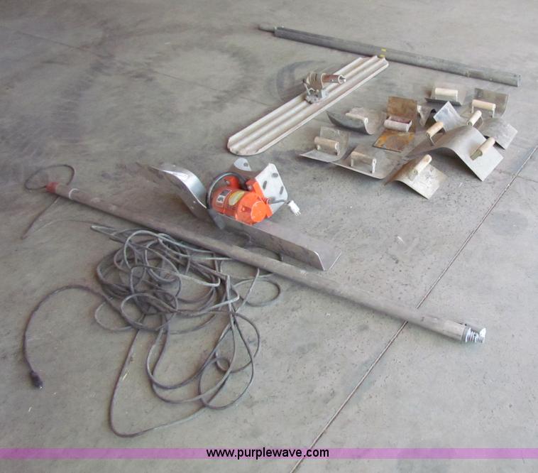 image for item N9097 Assorted concrete finishing tools