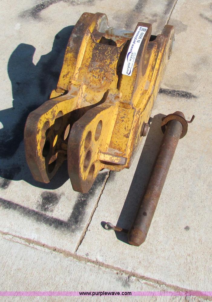 image for item N9099 Quick attach for John Deere 310D backhoe
