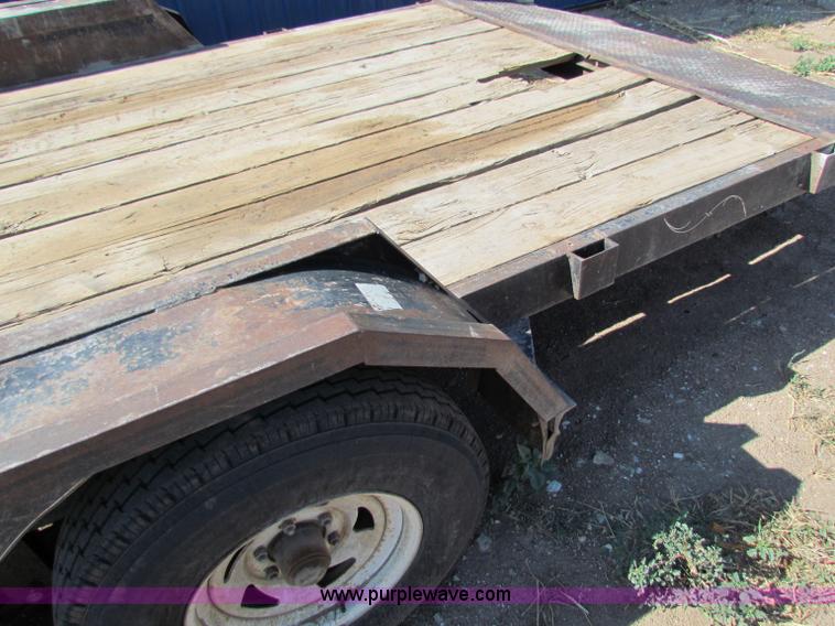 image for item N9100 2002 Star 18' equipment trailer