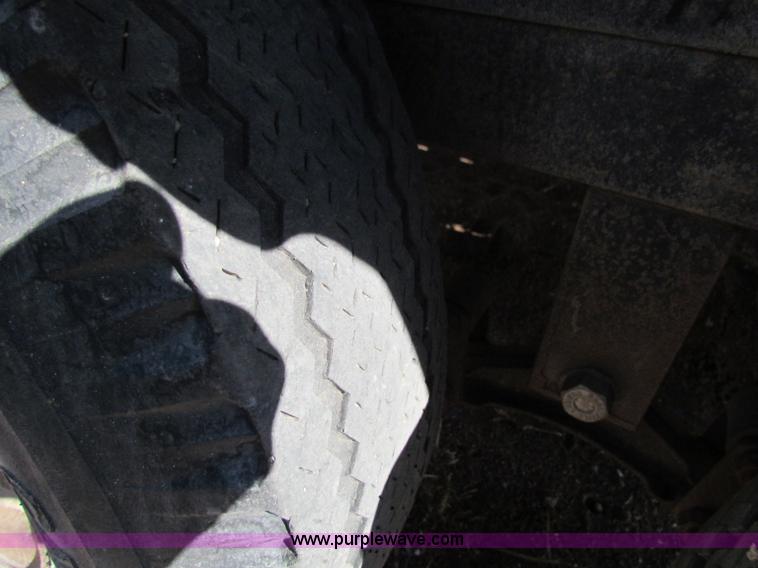 image for item N9100 2002 Star 18' equipment trailer