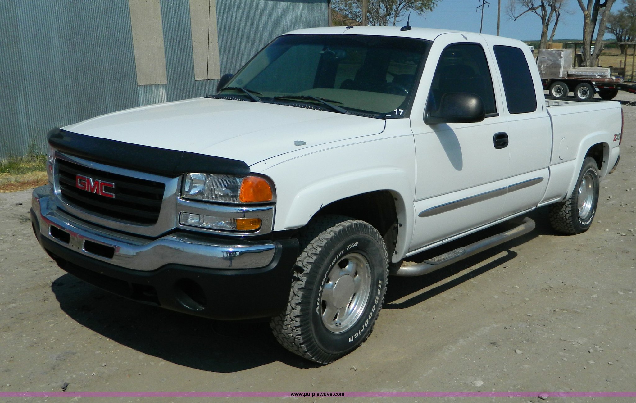 2003 GMC Sierra 1500 Z71 extended cab pickup truck in Hill City, KS