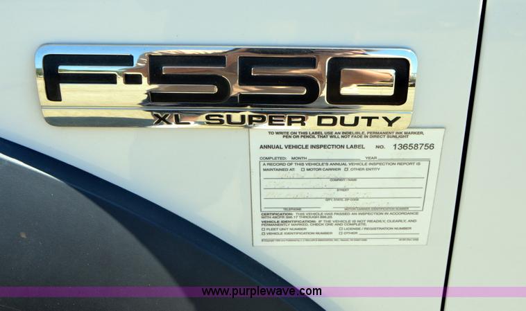 image for item A4947 2006 Ford F550 XL Super Duty service truck