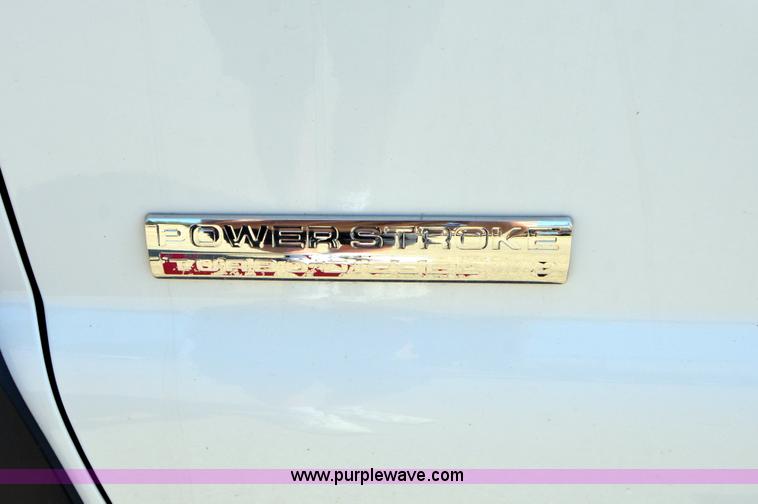 image for item A4947 2006 Ford F550 XL Super Duty service truck